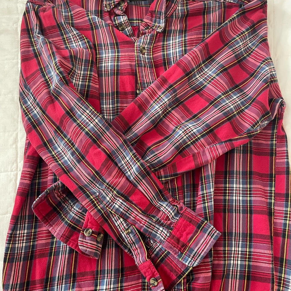 David Taylor Red Plaid Button-Up Shirt
